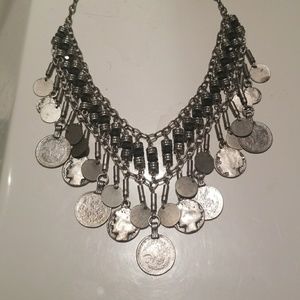 Express necklace